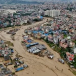 Banjir dan tanah longsor menewaskan hampir 200 orang di Nepal.pacificmusicworks (1)